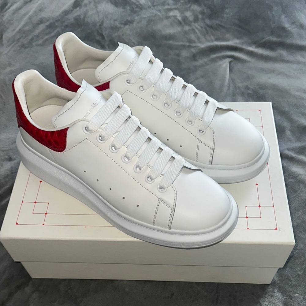 Alexander McQueen White and Red Men's Sneakers 100% authentic🔥🔥🔥